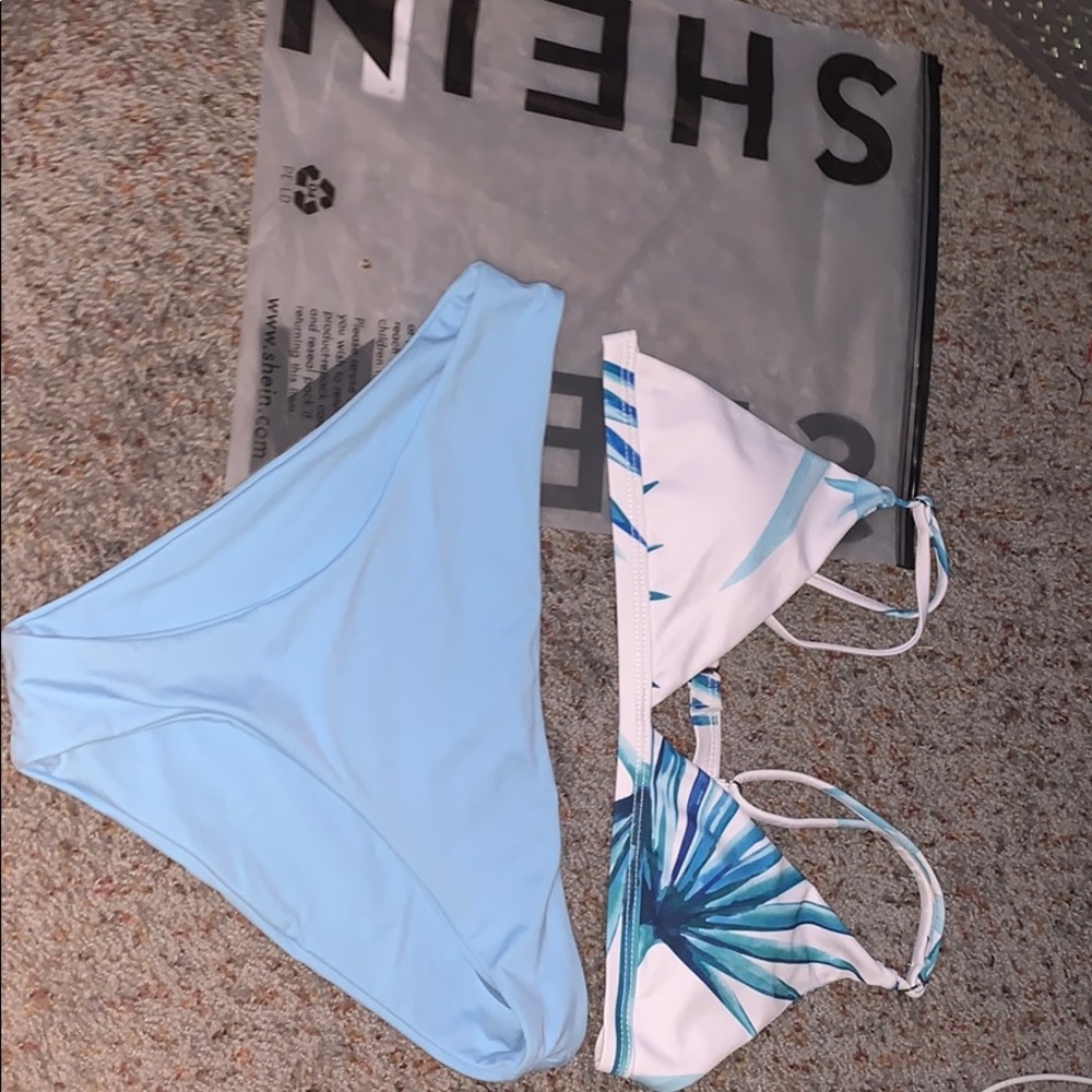 SHEIN NEW blue bathing suit ( with out tags )